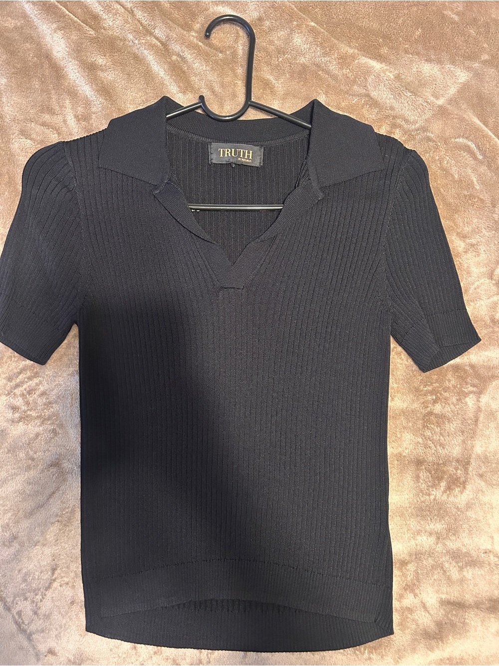 TRUTH Black Ribbed Polo Short-Sleeve Top